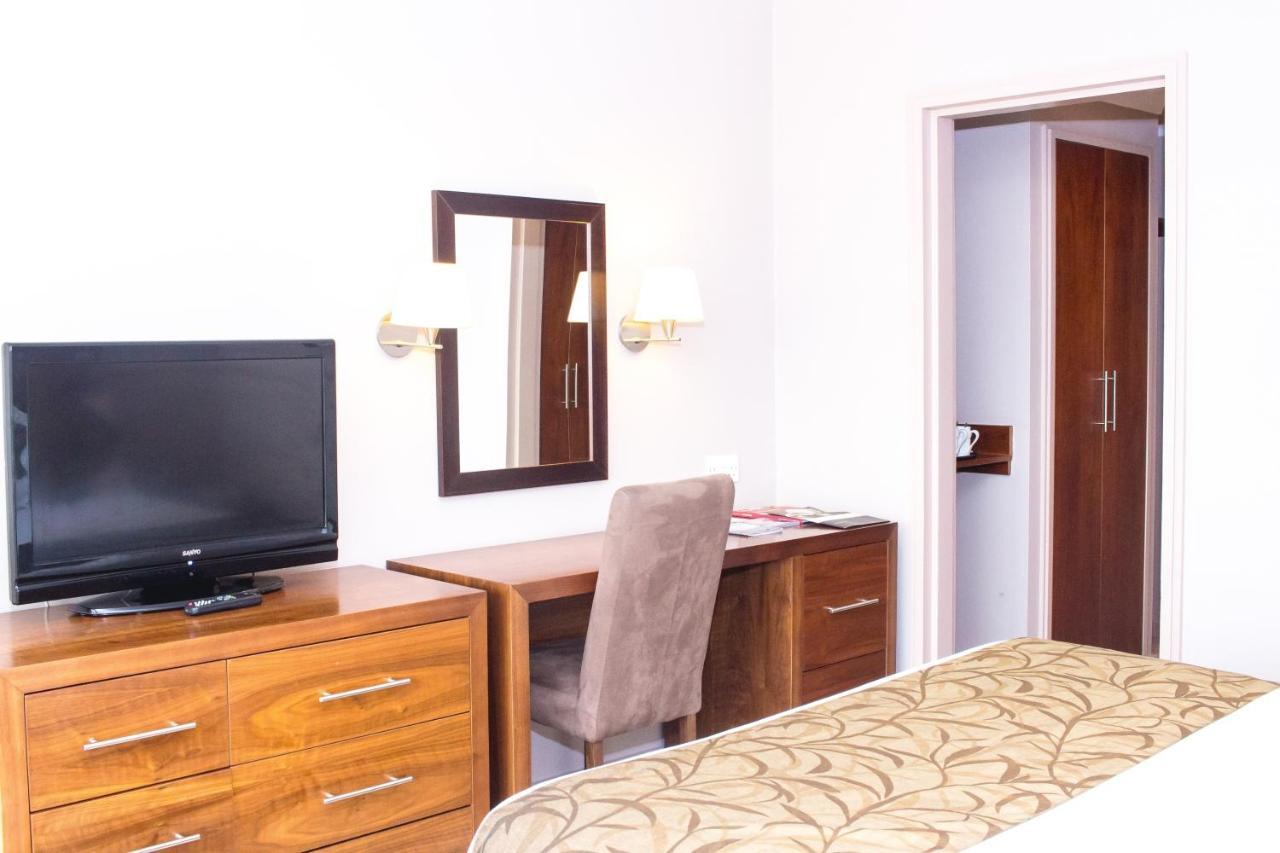 Humber Royal Hotel Гримсби Экстерьер фото
