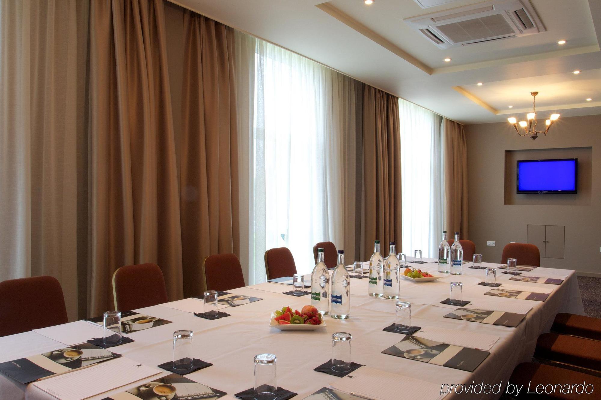 Humber Royal Hotel Гримсби Бизнес фото